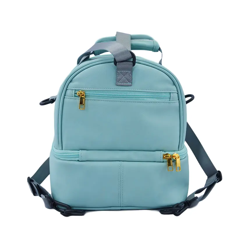 Izoliuotas didelis pietų krepšys